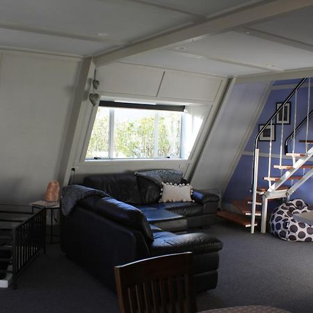 Classic A-Frame On Milford เทอาเนา ภายนอก รูปภาพ